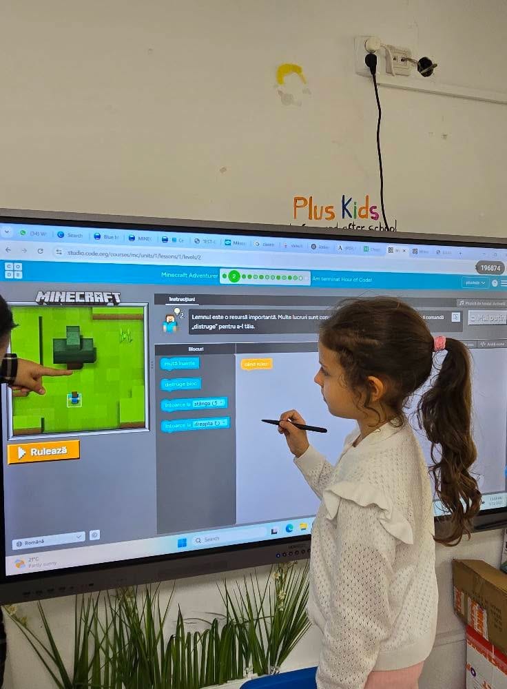Fotografie de la activitate — Atelier Minecraft educațional — programare prin joc