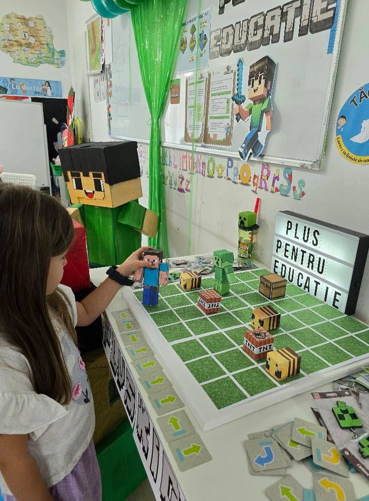 Fotografie de la activitate — Atelier Minecraft educațional — programare prin joc
