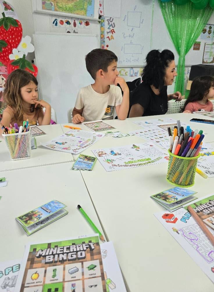 Fotografie de la activitate — Atelier Minecraft educațional — programare prin joc