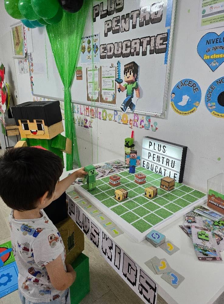Fotografie de la activitate — Atelier Minecraft educațional — programare prin joc