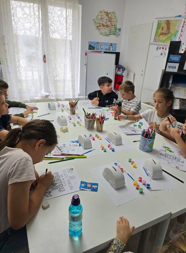 Fotografie de la activitate — Educația financiară pe înțelesul copiilor — primul atelier gratuit