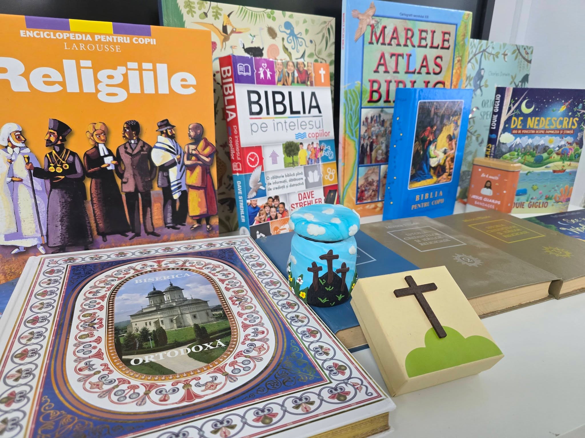Fotografie de la activitate — „Marile religii ale lumii” — atelier de Paște