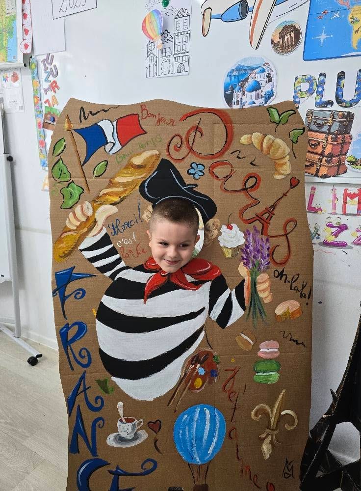 Fotografie de la activitate — Călătorie în jurul lumii — atelier pentru micii exploratori